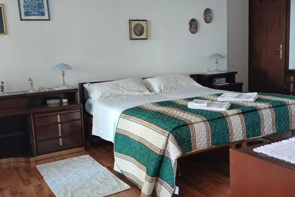 Brezza Marina - Appartamento In Villa Fronte Mare ترييستي المظهر الخارجي الصورة
